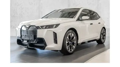Neu BMW iX M Sport 300 kW (408 PS) 2026 Weiß (alpinweiß uni) SUV