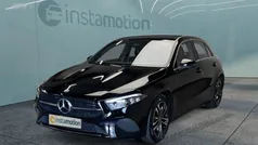 Schwarz Gebraucht 2024 Mercedes A180 Advanced Limousine | 29.095 € (Fairer Preis)