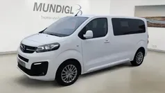Weiss Gebraucht 2021 Opel Zafira Life Van | 29.630 € (Guter Preis)