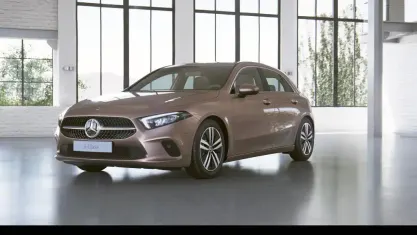 Gebraucht Mercedes A180 Progressive 136 PS (100 kW) 2022 Manufaktur exklusiv roségold metallic Limousine