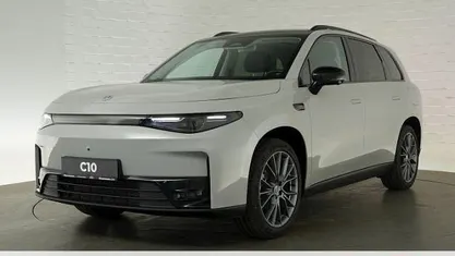 Gebraucht Leapmotor C10 215 PS (158 kW) 2025 Grau SUV