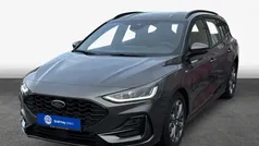 Magnetic grau metallic Gebraucht 2024 Ford Focus ST-Line Kombi | 27.350 € (Fairer Preis)