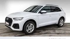 Gletscherweiß metallic Gebraucht 2021 Audi Q5 S-Line SUV | 39.880 € (Fairer Preis)