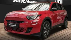 Rot Gebraucht 2023 Fiat 600 Red SUV | 28.680 € (Fairer Preis)