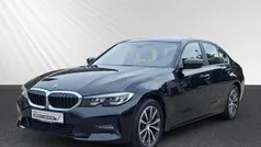 Schwarz Gebraucht 2021 BMW 318 Advantage Limousine | 23.490 € (Fairer Preis)