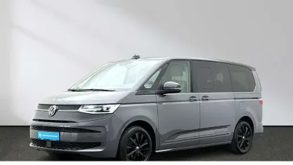 Gebraucht VW Multivan Life 150 PS (110 kW) 2023 Pure grey Van / Kleinbus