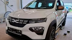 Kaolinweiß Gebraucht 2023 Dacia Spring Extreme Kleinwagen | 14.996 € (Fairer Preis)