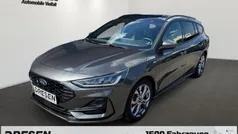 Grau Gebraucht 2024 Ford Focus ST-Line X Kombi | 26.690 € (Guter Preis)