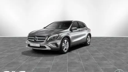 Gebraucht Mercedes GLA200 Urban 156 PS (114 kW) 2016 Grau SUV