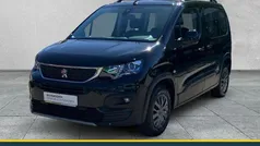 Schwarz Gebraucht 2023 Peugeot Rifter Allure Van / Kleinbus | 21.890 € (Fairer Preis)