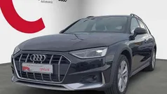 Mythosschwarz metallic Gebraucht 2021 Audi A4 Allroad Sport Kombi | 31.640 € (Guter Preis)