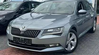 Gebraucht Skoda Superb Ambition 180 PS (132 kW) 2017 Grau Limousine