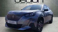 Silber Gebraucht 2022 Peugeot e-2008 Allure SUV | 20.980 € (Fairer Preis)