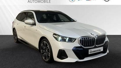 Używany BMW 520 M Sport 208 KM (152 kW) 2025 Biały Kombi