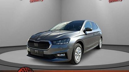 Nowe Skoda Fabia Selection 80 KM (58 kW) 2025 Czarny Sedan/Limuzyna