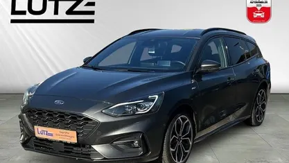Grau Gebraucht 2021 Ford Focus ST-Line X Kombi | 17.555 € (Fairer Preis)