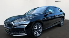 Onyxschwarz metallic Gebraucht 2024 Skoda Superb Selection Kombi | 39.989 € (Fairer Preis)