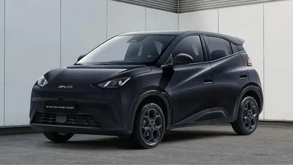 Neu BYD Dolphin Surf Comfort 114 kW (156 PS) 2025 Schwarz Kleinwagen