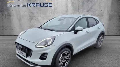 Neu Ford Puma Titanium 125 PS (91 kW) 2025 Cactus grey Limousine