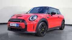 Rot Gebraucht 2022 Mini Cooper SE Classic Kleinwagen | 18.860 € (Fairer Preis)