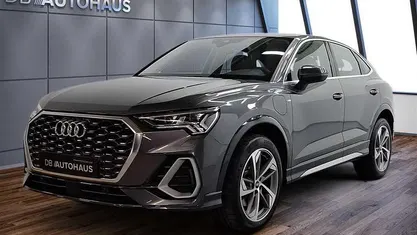Grau Gebraucht 2023 Audi Q3 S-Line SUV | 34.980 € (Fairer Preis)