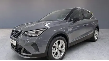 Neu Seat Arona FR 150 PS (110 kW) 2025 Grau SUV
