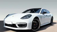 Carraraweißmetallic Gebraucht 2023 Porsche Panamera Turbo S Sport Turismo Limousine | 138.900 € (Superpreis)