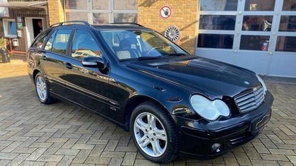 Gebraucht Mercedes C200 122 PS (89 kW) 2004 Schwarz Kombi