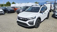 Weiß Gebraucht 2025 Dacia Sandero Essentiel Kleinwagen | 14.500 € (Superpreis)