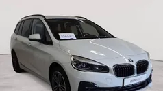 Gebraucht 2020 BMW 218 Gran Tourer Sport Line Van / Kleinbus | 16.990 € (Fairer Preis)