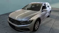 Silber Gebraucht 2023 VW Passat Business Kombi | 32.540 € (Guter Preis)