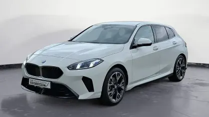 Używany BMW 120 M Sport 163 KM (119 kW) 2025 Biały Hatchback