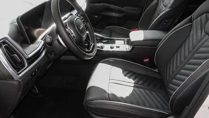 Gebraucht 2025 Kia Sorento Platinum SUV | 49.990 € (Guter Preis)