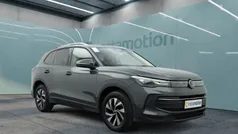 Grau Gebraucht 2024 VW Tiguan Design SUV | 37.750 € (Guter Preis)