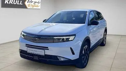 Nouă Opel Grandland X Edition 145 CP (106 kW) 2026 Alb SUV