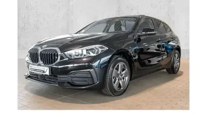 Gebraucht BMW 118 Advantage 136 PS (100 kW) 2023 Schwarz Kleinwagen
