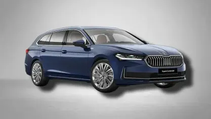 Gebraucht Skoda Superb LAURIN & KLEMENT 193 PS (141 kW) 2026 Atlantik blau metallic Kombi