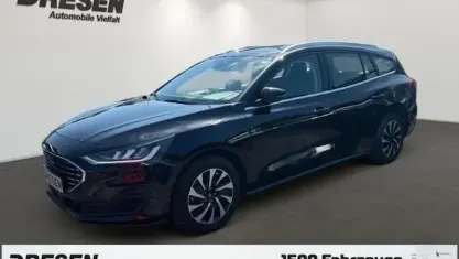 Neu Ford Focus Titanium 125 PS (91 kW) 2025 Schwarz Kombi