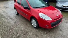 Rot Gebraucht 2009 Renault Clio III Expression Kleinwagen | 2.990 € (Guter Preis)