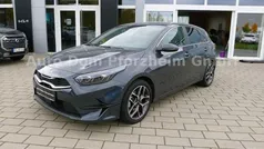 Grau Gebraucht 2024 Kia Ceed Platinum Limousine | 27.490 € (Fairer Preis)