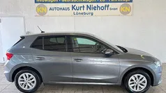Grau Gebraucht 2022 Skoda Fabia Ambition Limousine | 18.780 € (Fairer Preis)