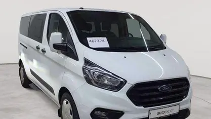Gebraucht Ford Transit Custom Trend 131 PS (96 kW) 2019 Frostweiß Van / Kleinbus