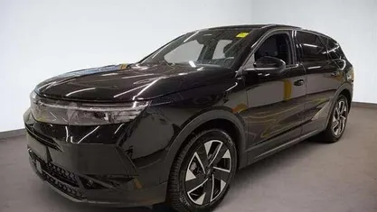 Karbon schwarz met. Gebraucht 2024 Opel Grandland X SUV | 30.900 € (Fairer Preis)