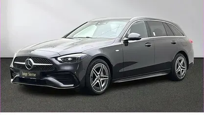 Gebraucht Mercedes C300e AMG 197 PS (144 kW) 2025