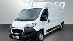 Weiß Gebraucht 2023 Peugeot Boxer Van | 24.990 € (Fairer Preis)