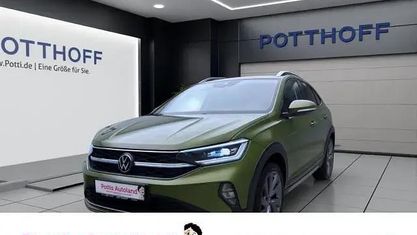 Käytetty VW Taigo Style 110 HP (80 kW) 2022 Vihreä Katumaasturi