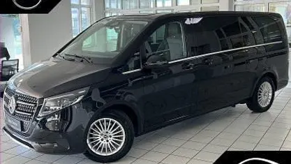 Usata Mercedes V300 Avantgarde 237 CV (174 kW) 2025 Nero Monovolume