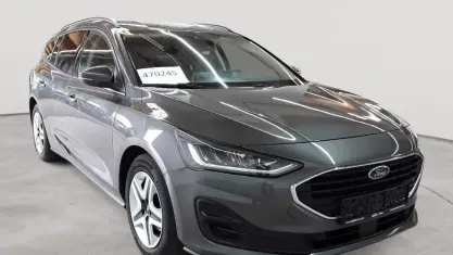 Gebraucht Ford Focus Cool & Connect 120 PS (88 kW) 2022 Magnetic metallic Kombi