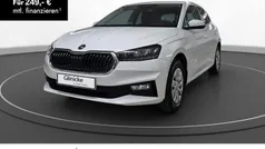 Weiß Neu 2025 Skoda Fabia Essence Limousine | 19.344 € (Fairer Preis)