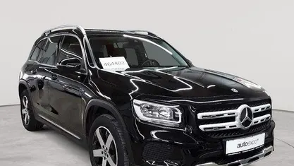 Gebraucht Mercedes GLB200 Progressive 150 PS (110 kW) 2022 Kosmosschwarz metallic SUV